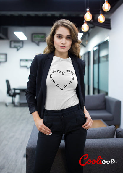 "Love Yourself "Heart Graphic T-Shirt - Cooliooli T-Shirt